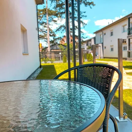 Leda 1-2 Aranypart Apartment