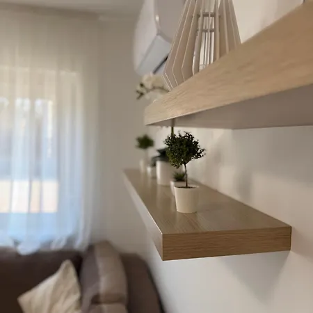 Appartement Leda 1-2 Aranypart Siófok